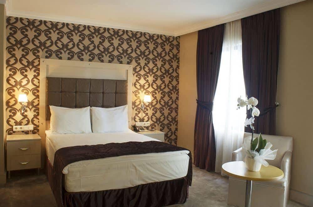 Express Elite Hotel Kucukyali Стамбул Екстер'єр фото